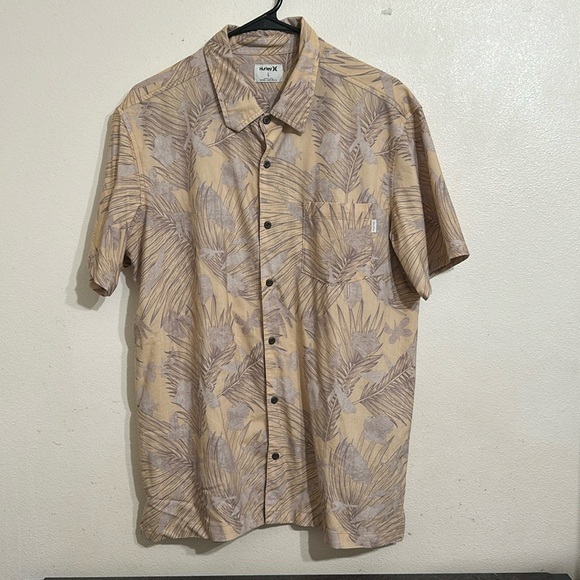 Hurley Aloha Shirt - Picture 1 of 3